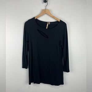 Comfy USA Black Cut Out Chest Long Sleeve Tunic XS